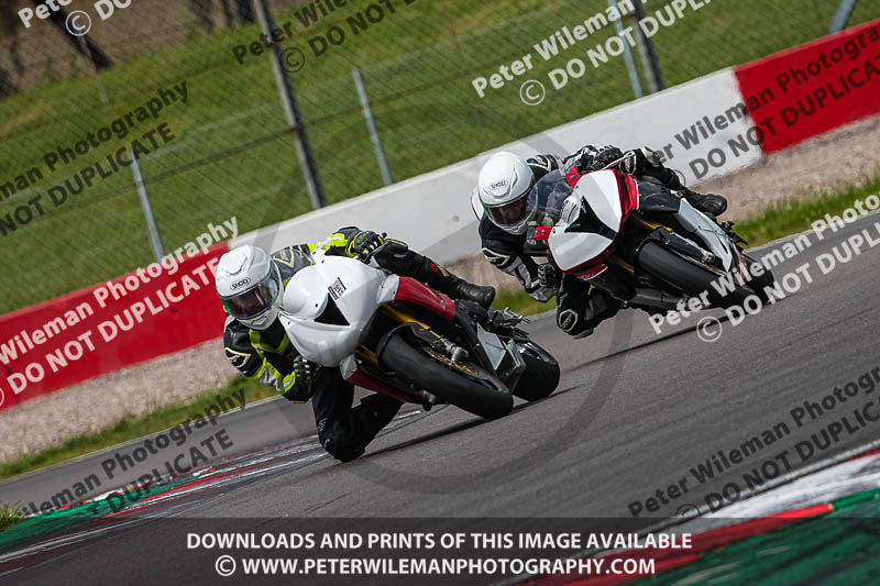 donington no limits trackday;donington park photographs;donington trackday photographs;estoril;event digital images;motorbikes;no limits;no limits trackdays;peter wileman photography;portugal;trackday;trackday digital images;trackday photos